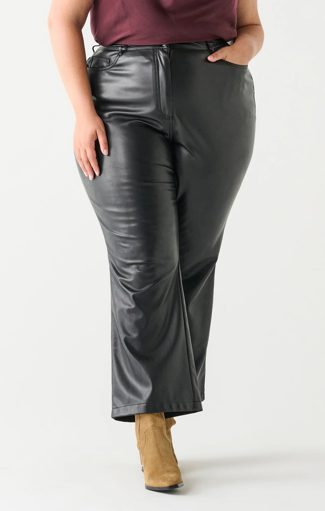 dex curvy - vegan leather straight leg pant in black – ue inc.
